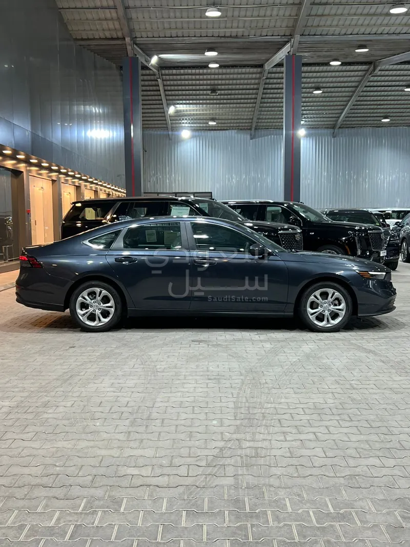2025 Honda Accord LX