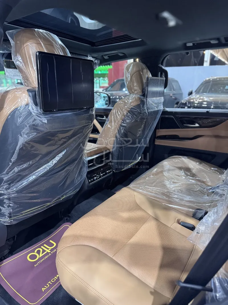 2025 Lexus LX 600