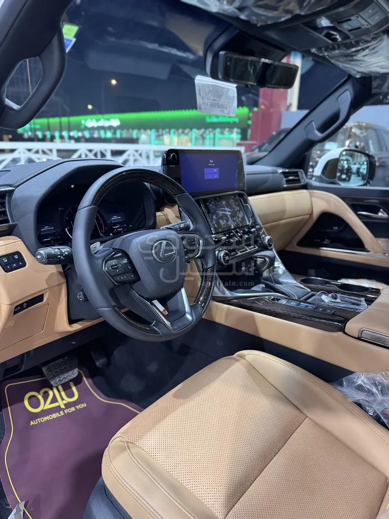 2025 Lexus LX 600