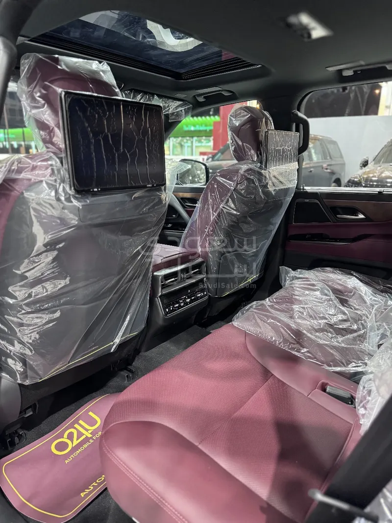 2025 Lexus LX 600