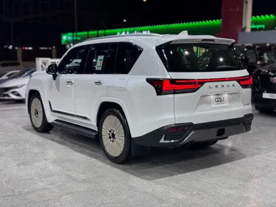 2025 Lexus LX 600