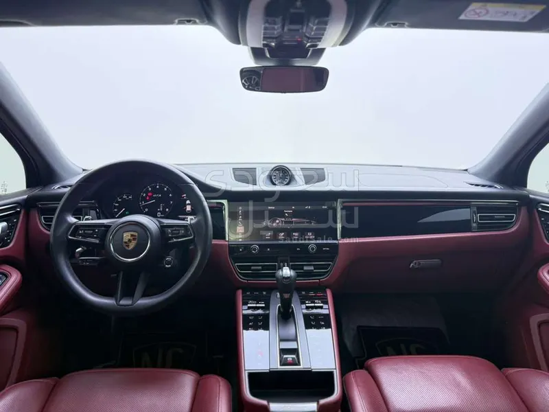 2024 Porsche Cayenne GTS
