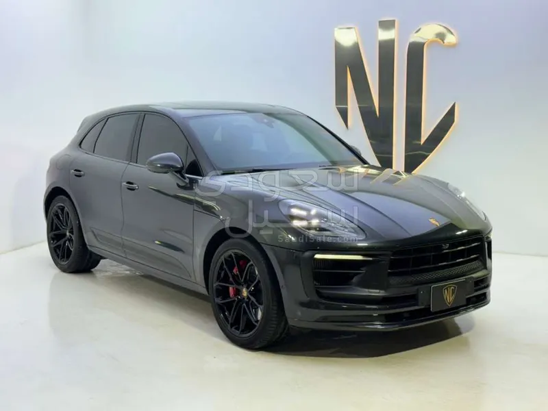 2024 Porsche Cayenne GTS