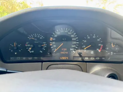 1995 مرسيدس - بنز إس 500