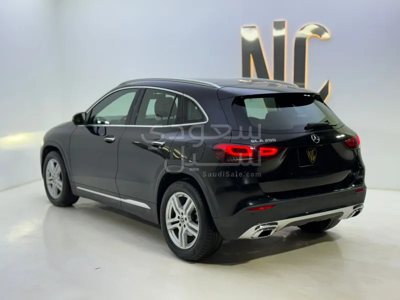 2021 Mercedes-Benz GLA 200