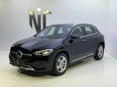 2021 Mercedes-Benz GLA 200 2021 Mercedes-Benz GLA 200