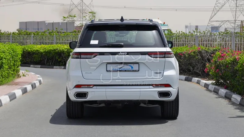 2025 Jeep Grand Cherokee Summit