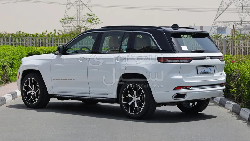 2025 Jeep Grand Cherokee Summit