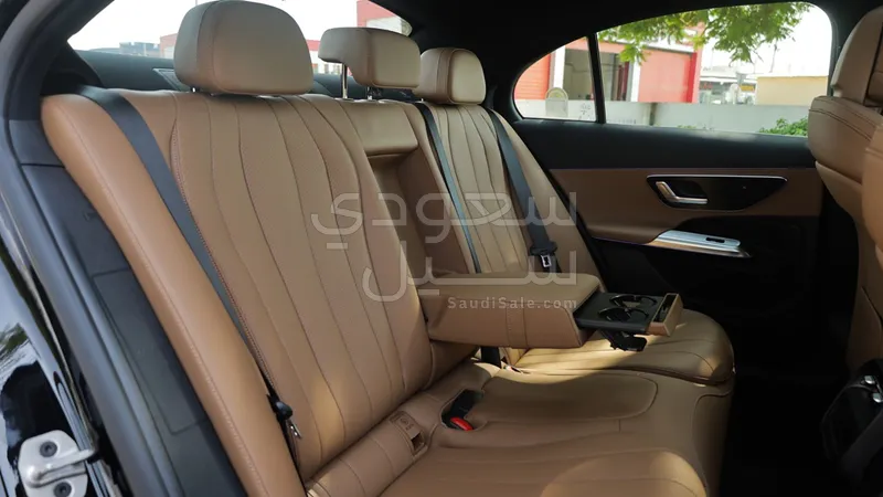 2026 Mercedes-Benz E 200