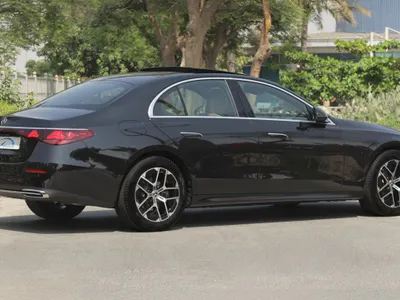 2026 Mercedes-Benz E 200