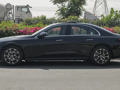 2026 Mercedes-Benz E 200