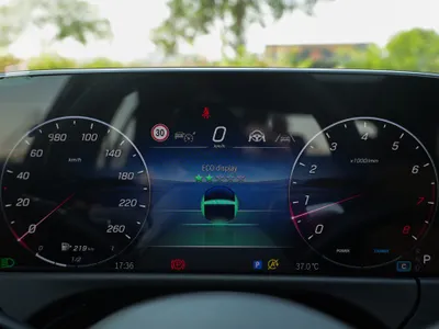 2026 Mercedes-Benz E 200