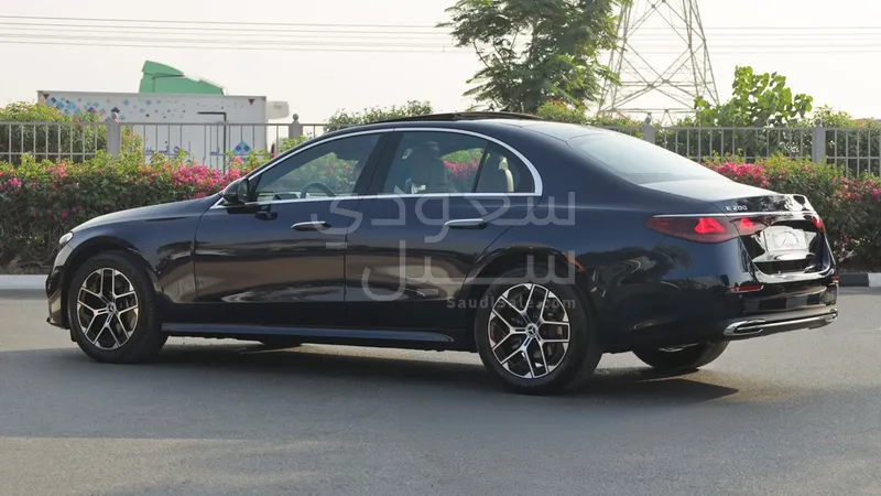 2026 Mercedes-Benz E 200