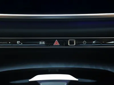 2026 Mercedes-Benz E 200