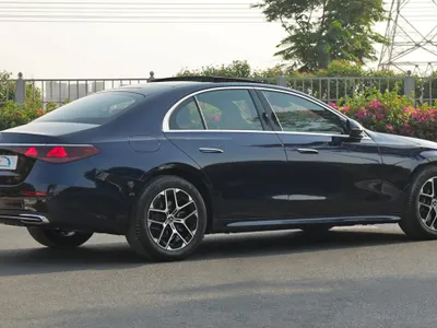 2026 Mercedes-Benz E 200
