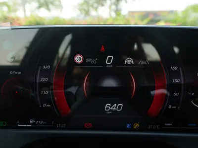 2026 Mercedes-Benz E 200