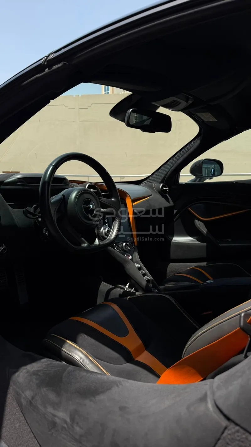 2021 McLaren 720 S