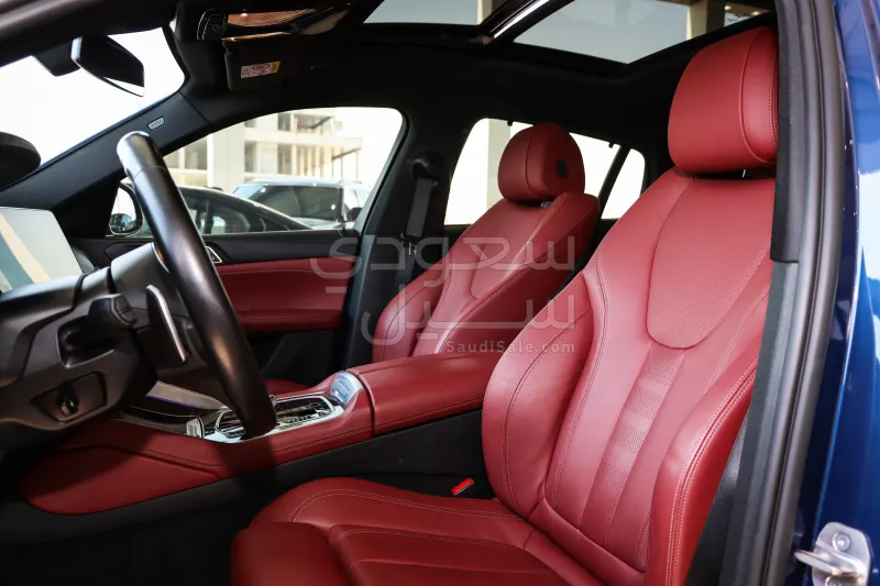 2022 BMW X Series 6