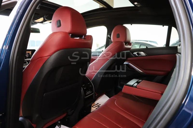 2022 BMW X Series 6