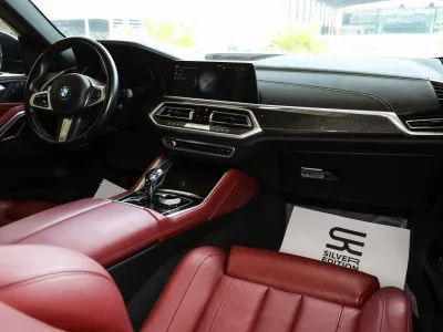 2022 BMW X Series 6