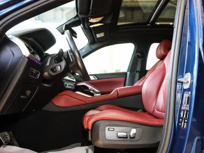 2022 BMW X Series 6