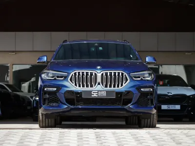 2022 BMW X Series 6