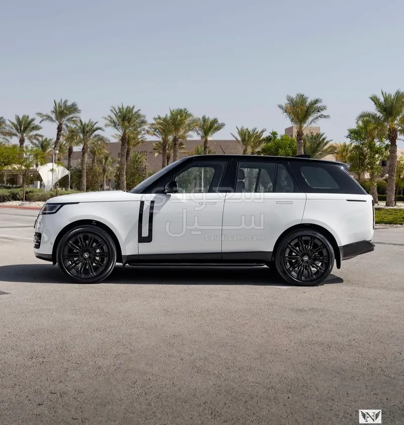 2023 Land Rover Range Rover Vogue SE