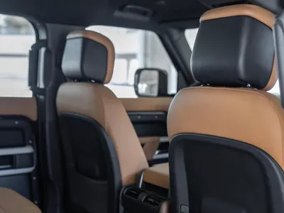 2023 Land Rover Defender HSE