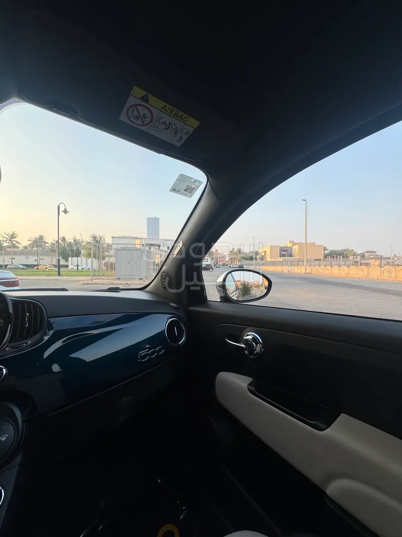 2022 فيات 500 دولتشي فيتا