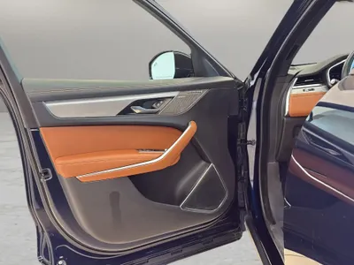 2024 جاكوار اف-بيس ار دايناميك