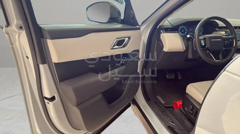 2025 لاند روفر رينج روفر فيلار اس اي