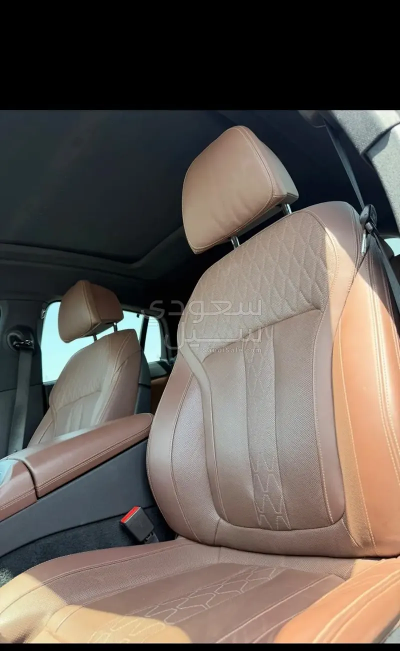 2021 بي ام دبليو الفئة اكس 6 إم