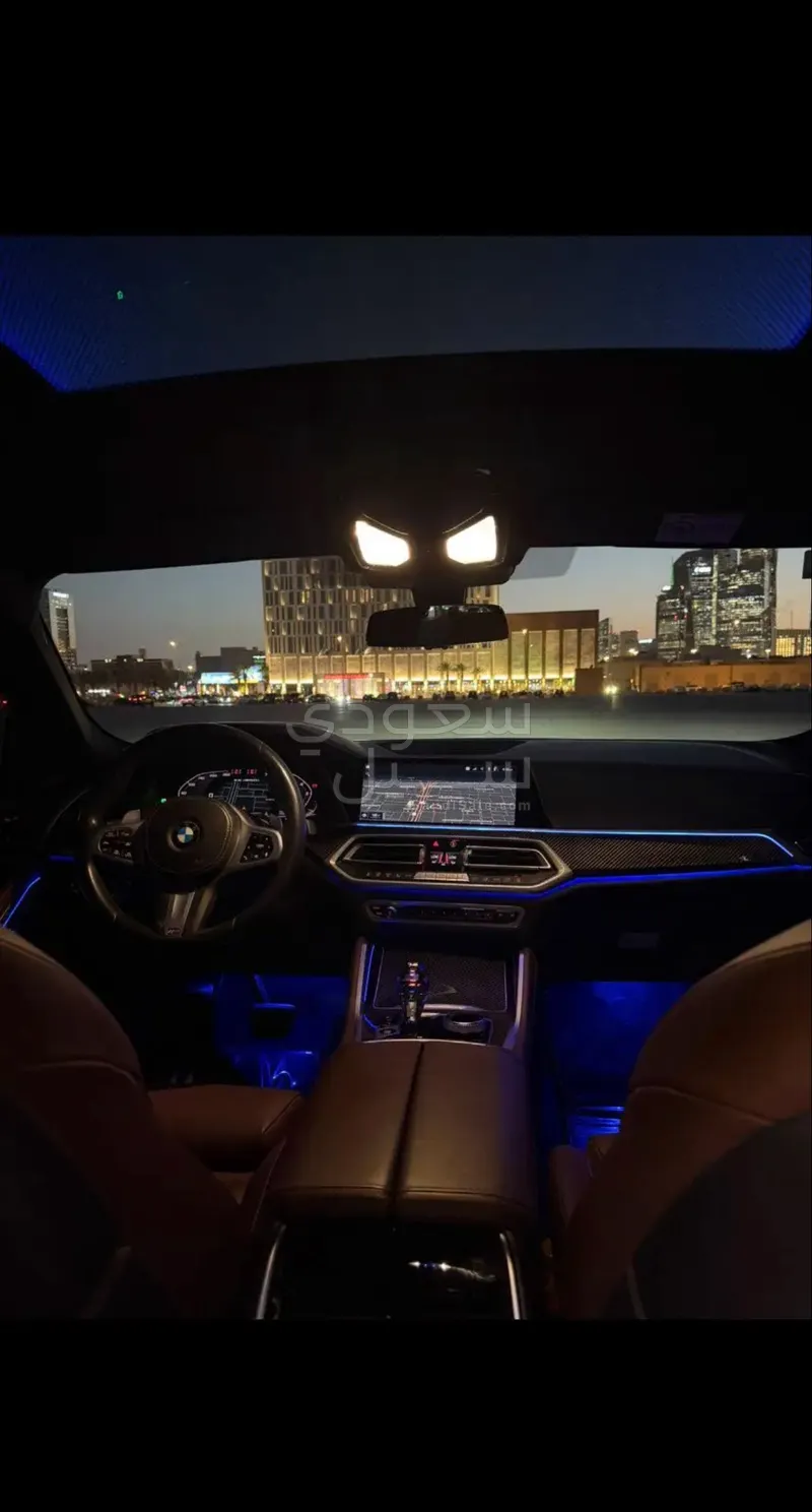 2021 بي ام دبليو الفئة اكس 6 إم