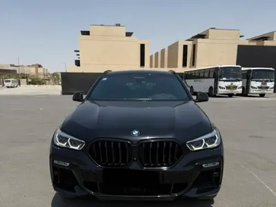 2021 بي ام دبليو الفئة اكس 6 إم