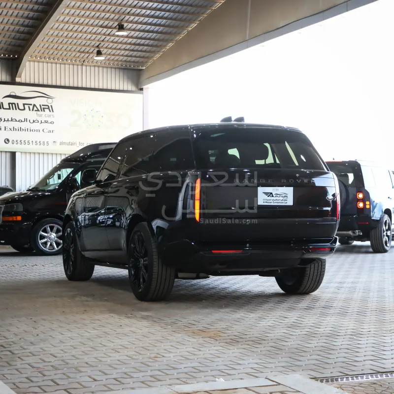 2023 Land Rover Range Rover Vogue SE