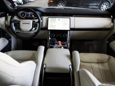 2023 Land Rover Range Rover Vogue SE