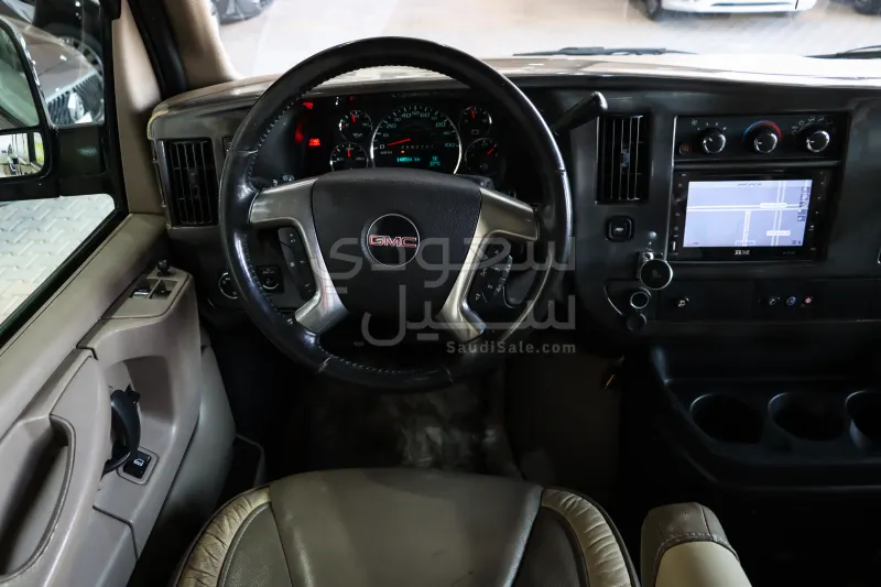 2011 GMC Savana