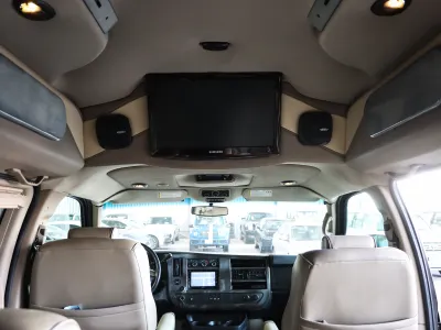 2011 GMC Savana