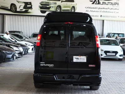 2011 GMC Savana