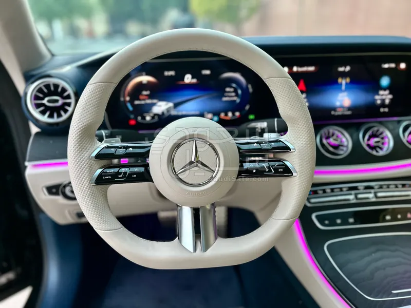 2022 مرسيدس - بنز إي 200 كوبيه أي إم جي