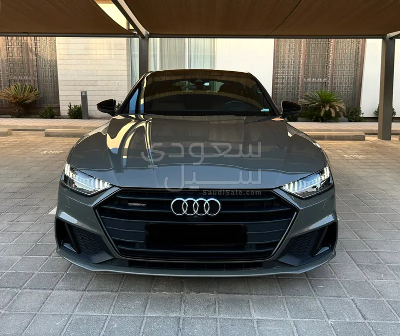 2023 اودي اي 7 55 تي اف اس اي