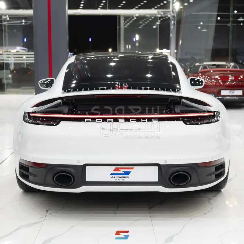 2024 بورش 911 كاريرا اس