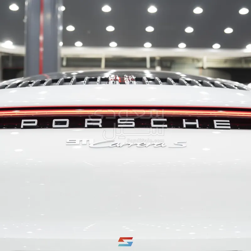 2024 بورش 911 كاريرا اس