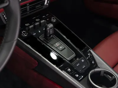 2024 بورش 911 كاريرا اس