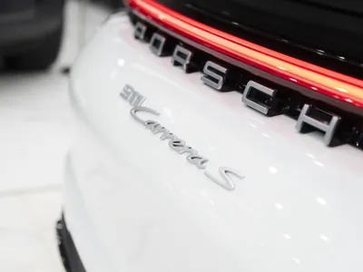 2024 بورش 911 كاريرا اس