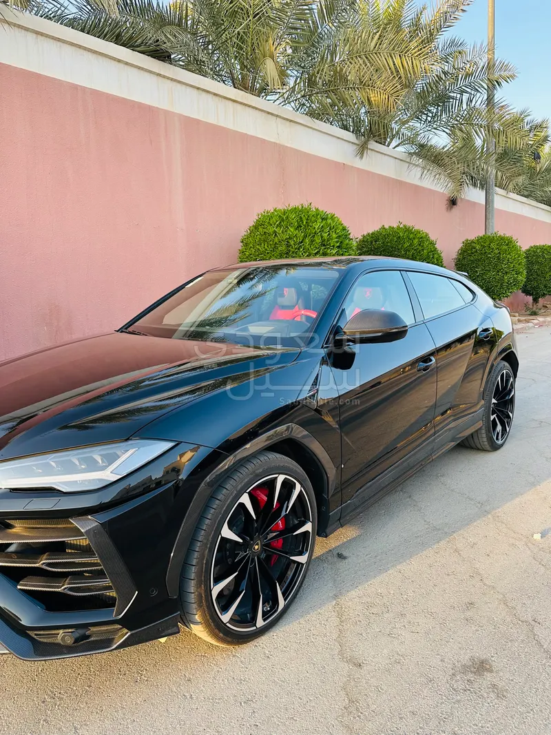2020 لمبرجيني اوروس