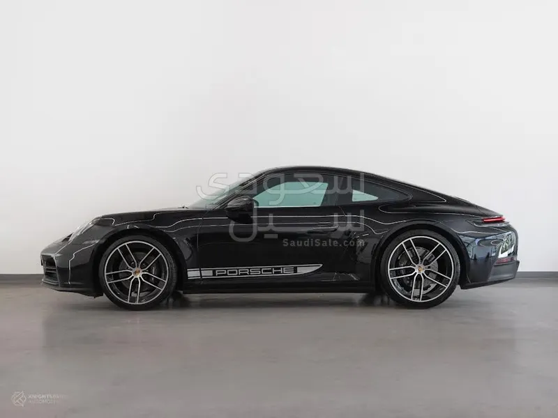 2025 بورش 911 كاريرا
