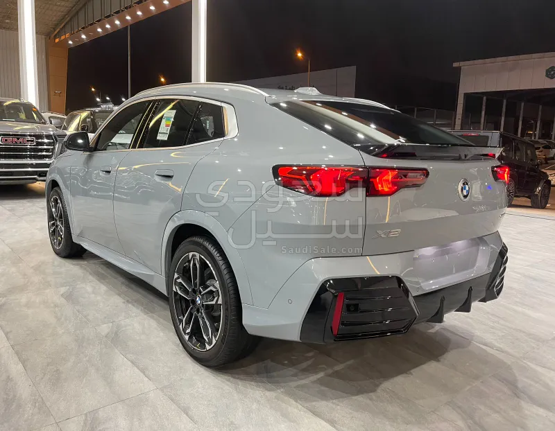 2026 بي ام دبليو الفئة اكس 2