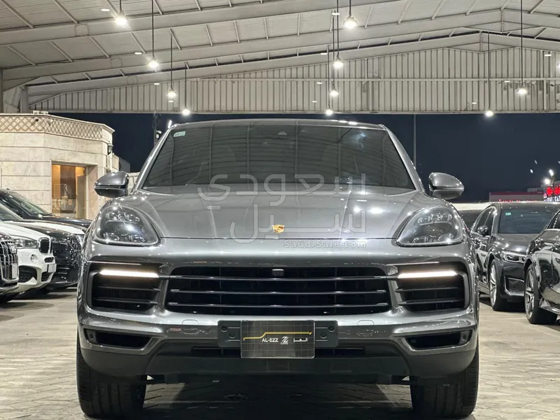 2022 Porsche Cayenne Coupe
