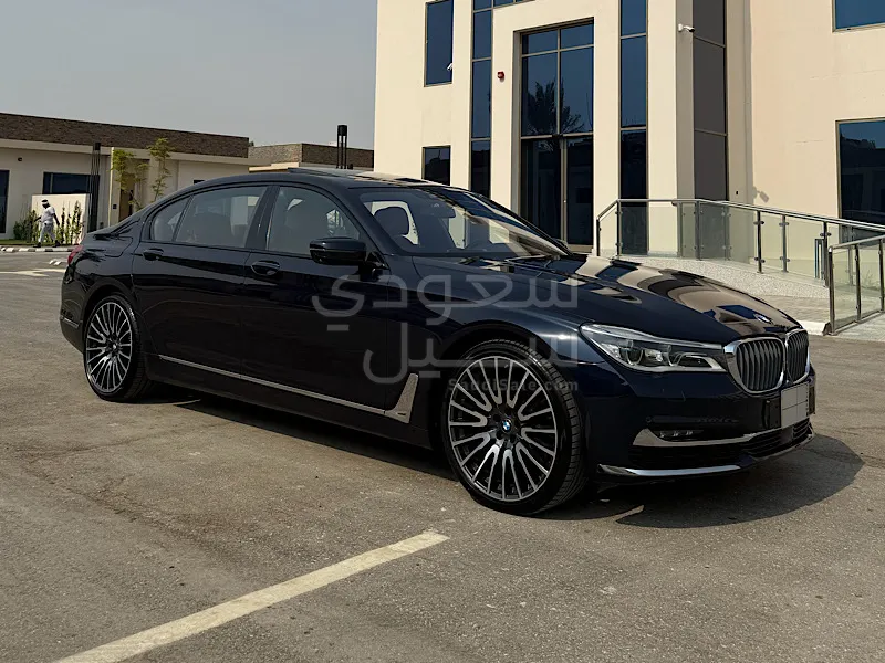 2016 بي ام دبليو الفئة السابعة 750 إل أي